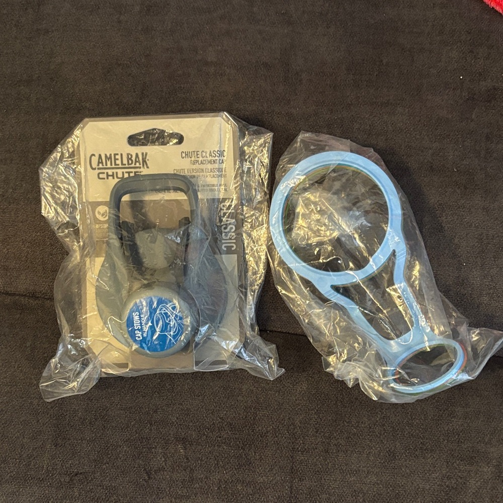 CamelBak Chute Classic Replacement Cap and Tethers